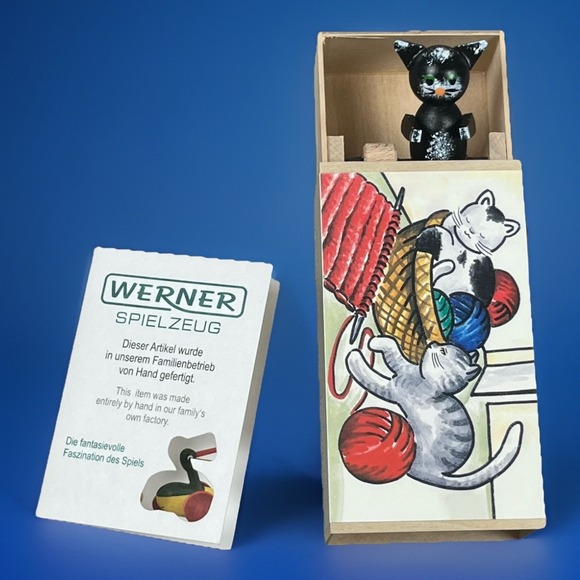 Other - Wolfgang Werner Spielzeug German Wooden Toys Music Box Cat Music Box #686